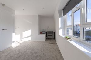 Photo 19- click for photo gallery